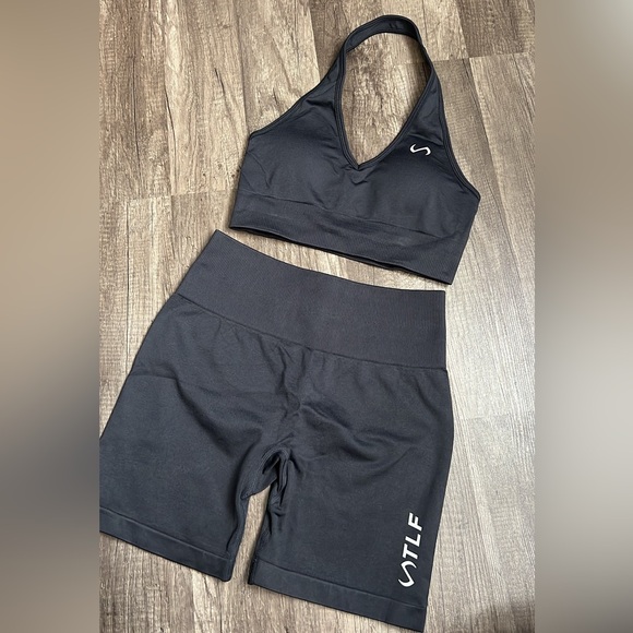 TLF workout set - Picture 1 of 2